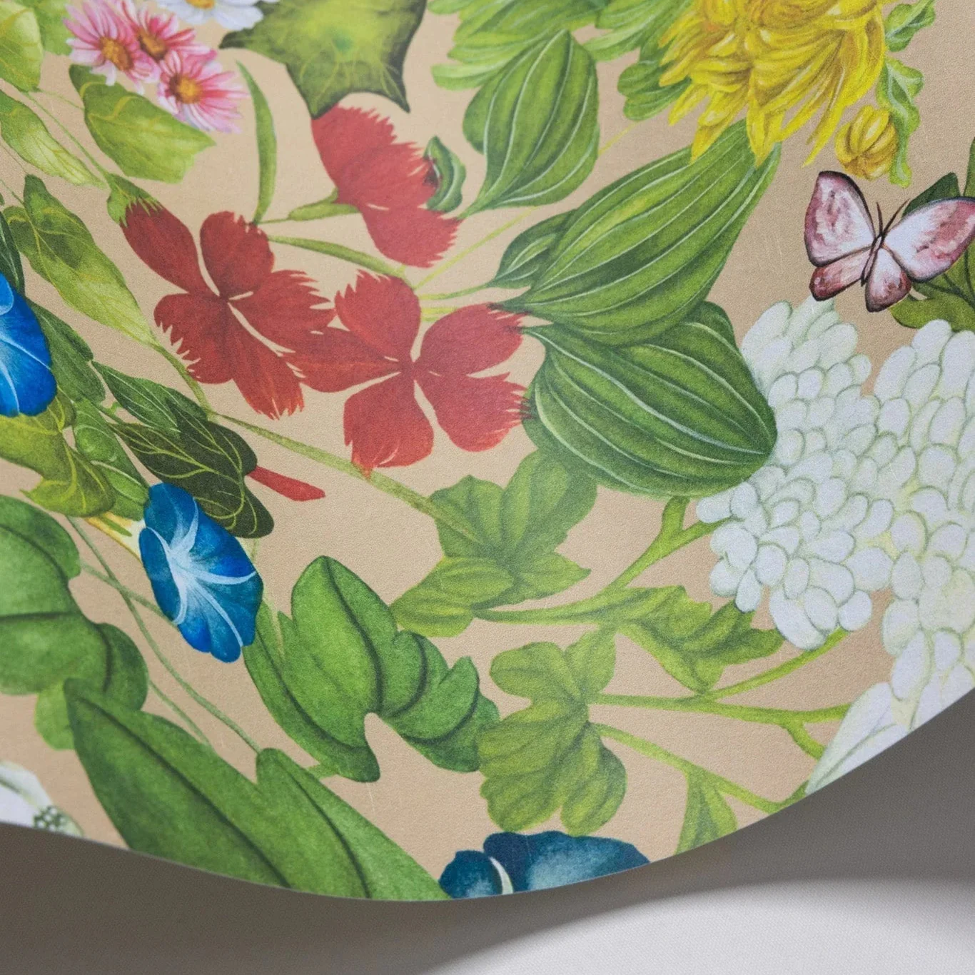 Carta da parati "Flora province multicolor fondo beige" - YOKU | COLE&SON - Image 2