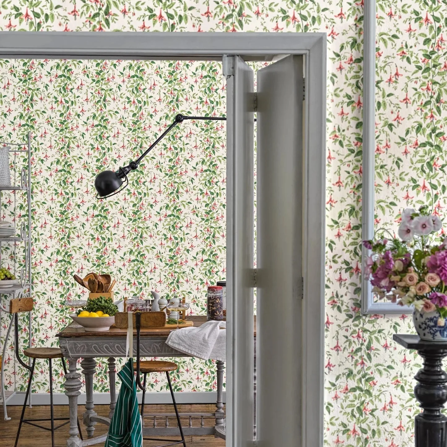 Carta da Parati “Fuchsia verde" | COLE & SON CLASSICS VOL. 2 - Image 2
