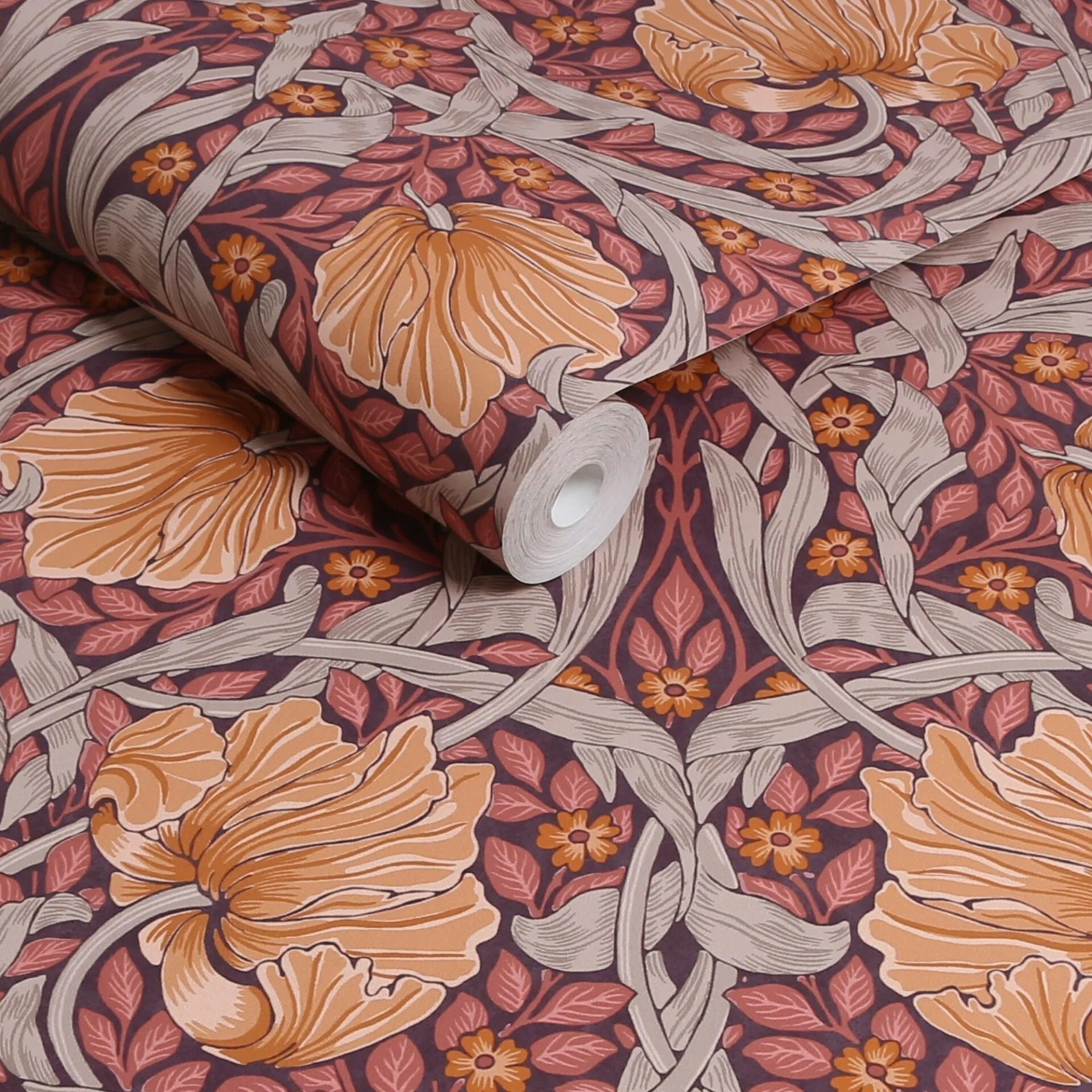 Carta da Parati "Pimpernel Plum" Morris at home - Image 3