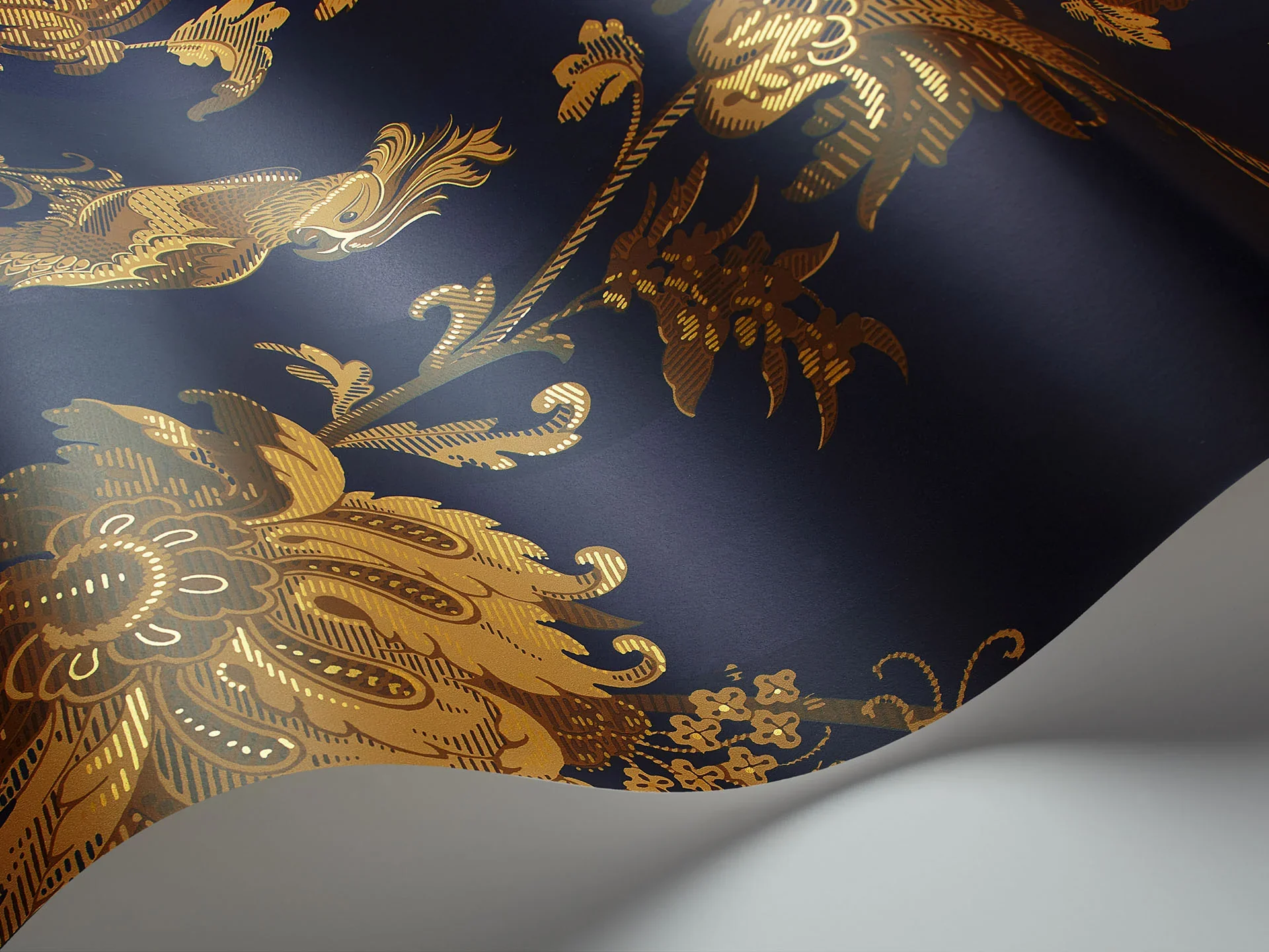 Carta da Parati "MARTYN LAWRENCE BULLARD" Zerzura oro e blu | COLE & SON - Image 2