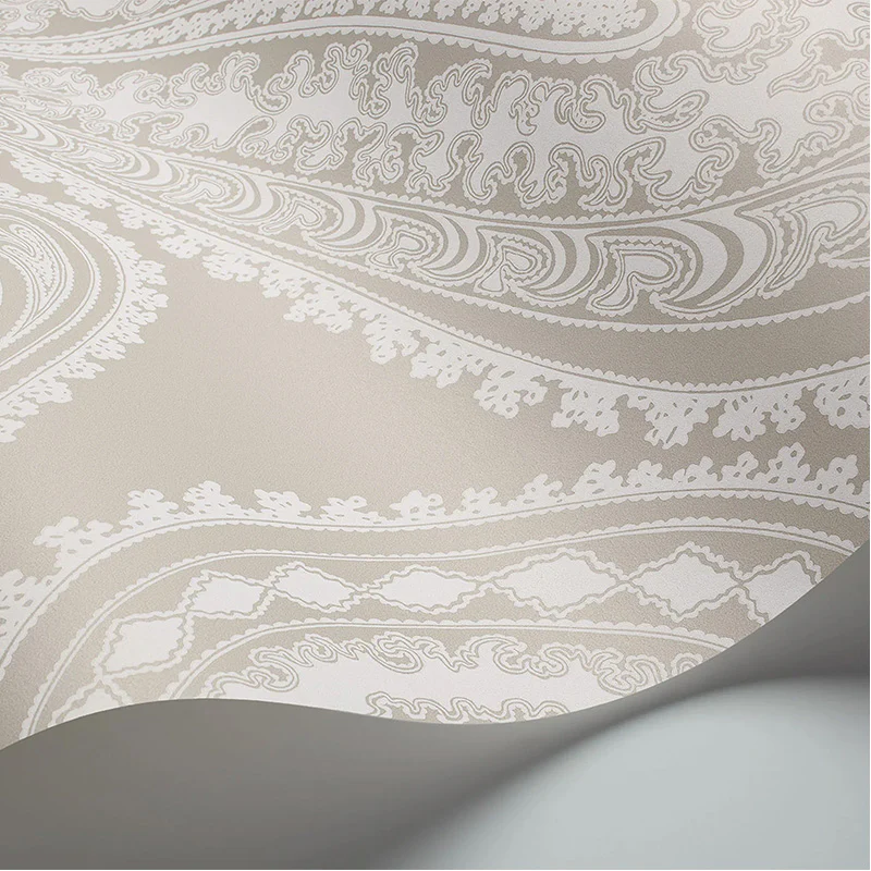 Carta da Parati "RAJAPUR TORTORA & BIANCO" The Contemporary | COLE & SON - Image 2