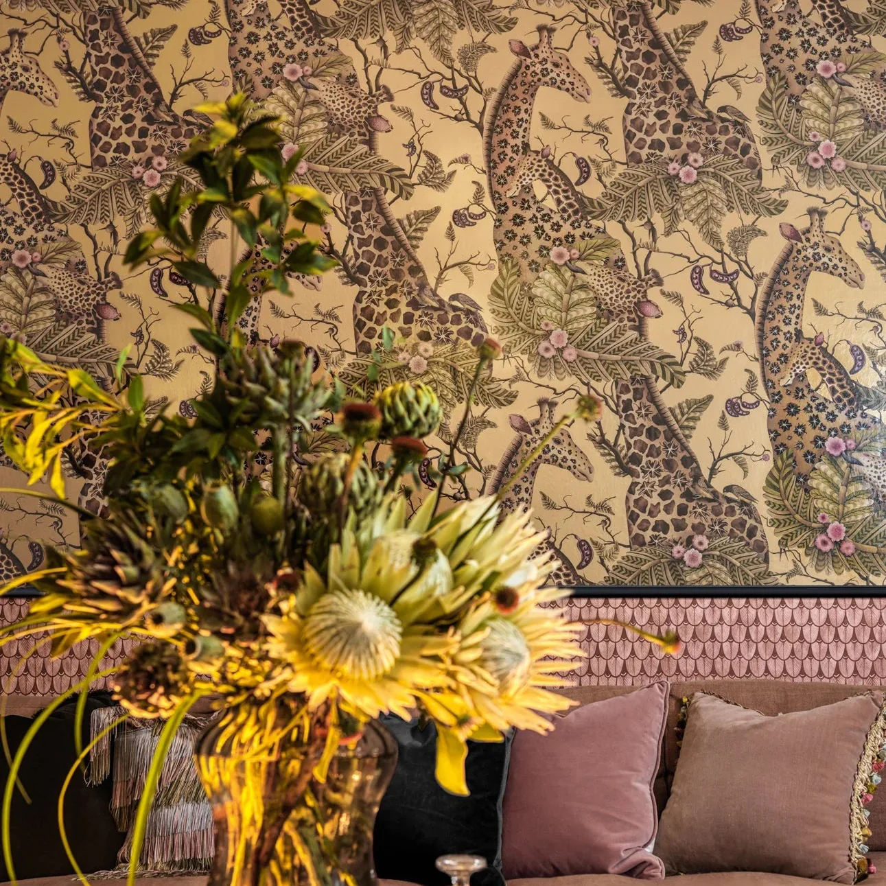 Carta da Parati “Royal Giraffe Gilded oro" | COLE & SON ARDMORE BAOBAB - Image 3