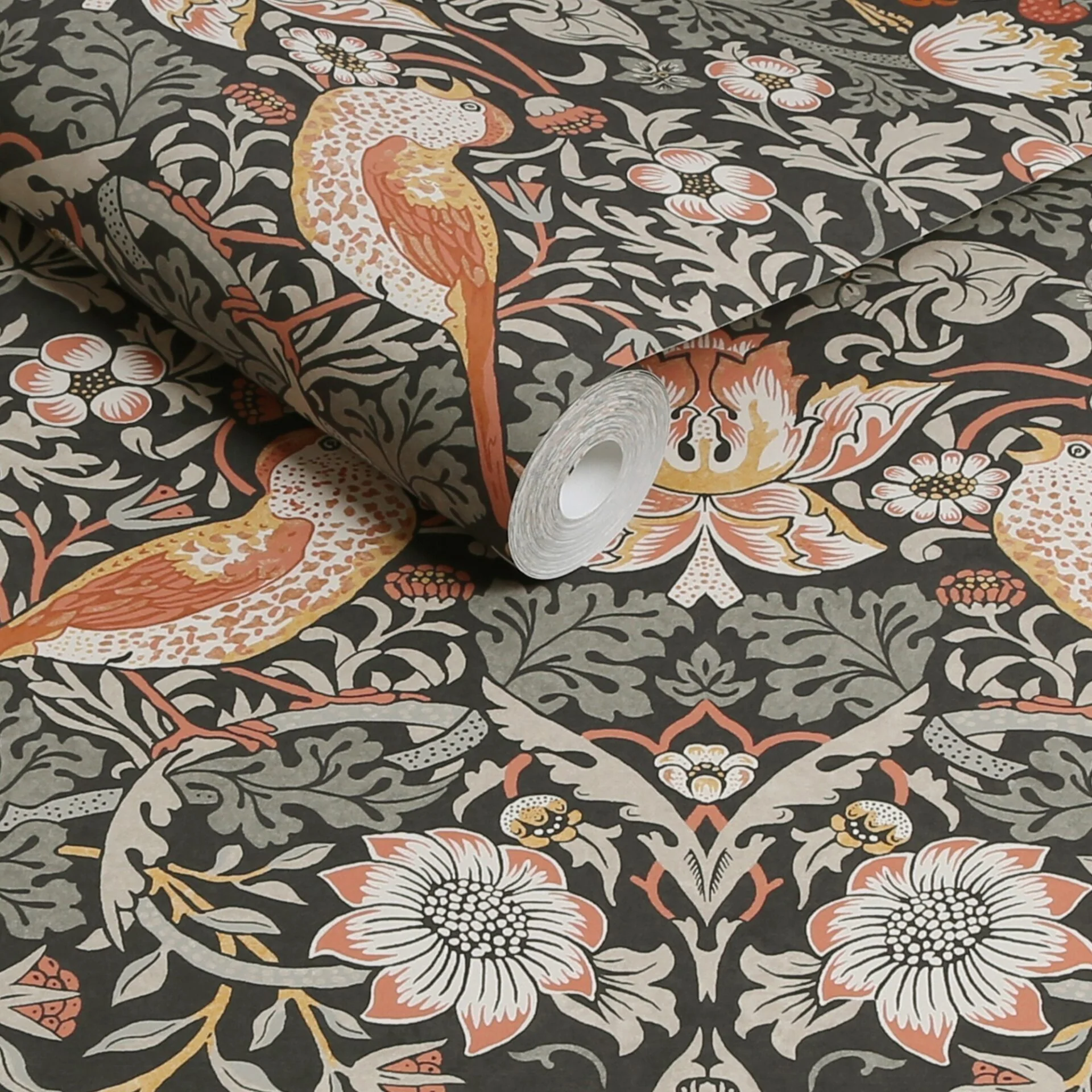 Carta da Parati "Strawberry Thief Charcoal" Morris at home - Image 3