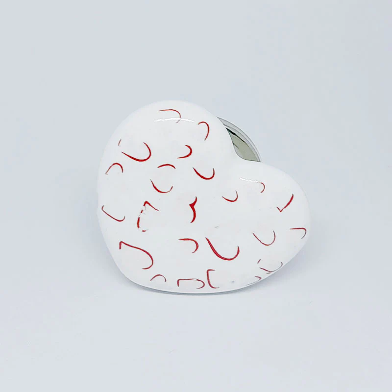 Pomello in ceramica “Cuore White and Hearts"