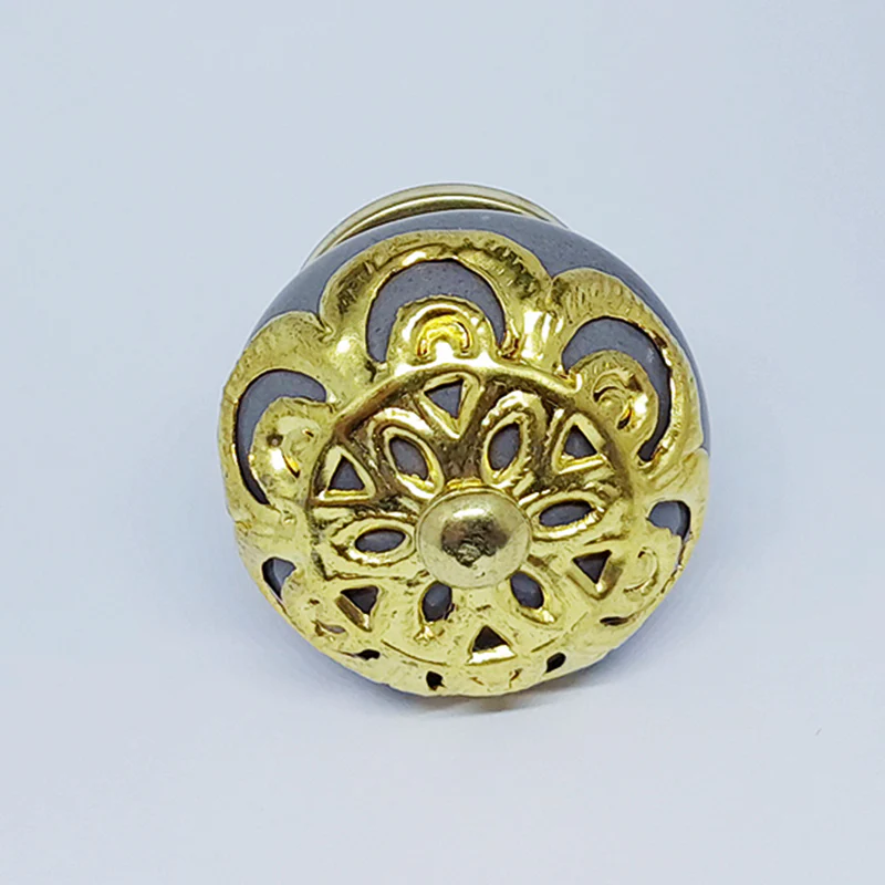 Pomello in ceramica “Sfera Preziosa Beige Scuro & Oro"