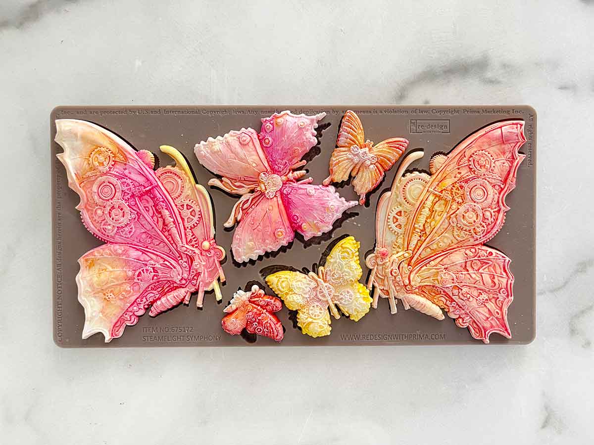 Redesign Decor Moulds “Steamflight Symphony” 12 x 25 cm - Image 3
