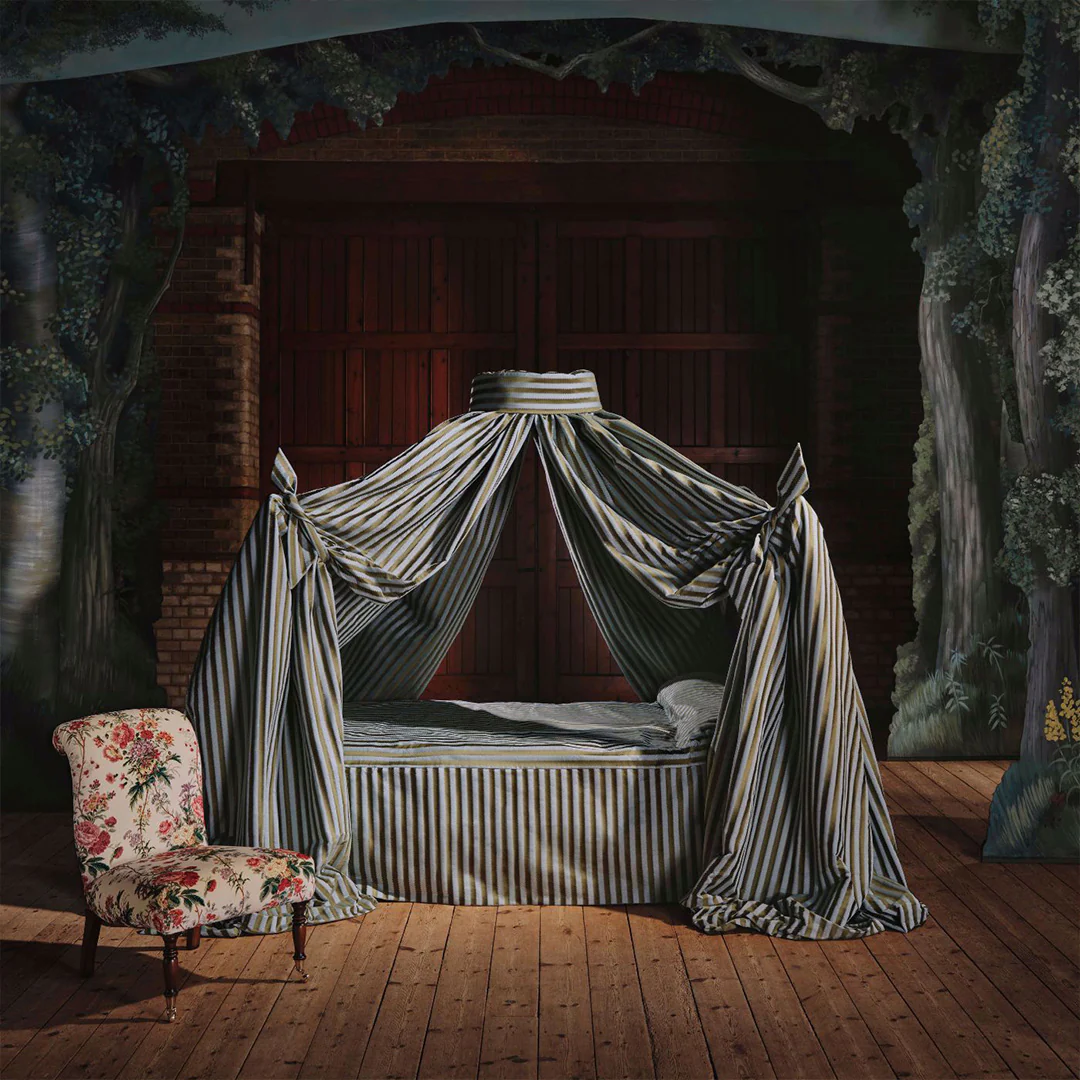TESSUTO "LAKELAND PARADIS VELVET CARMINE/GEOLU" - Giles Deacon - SANDERSON - Image 2